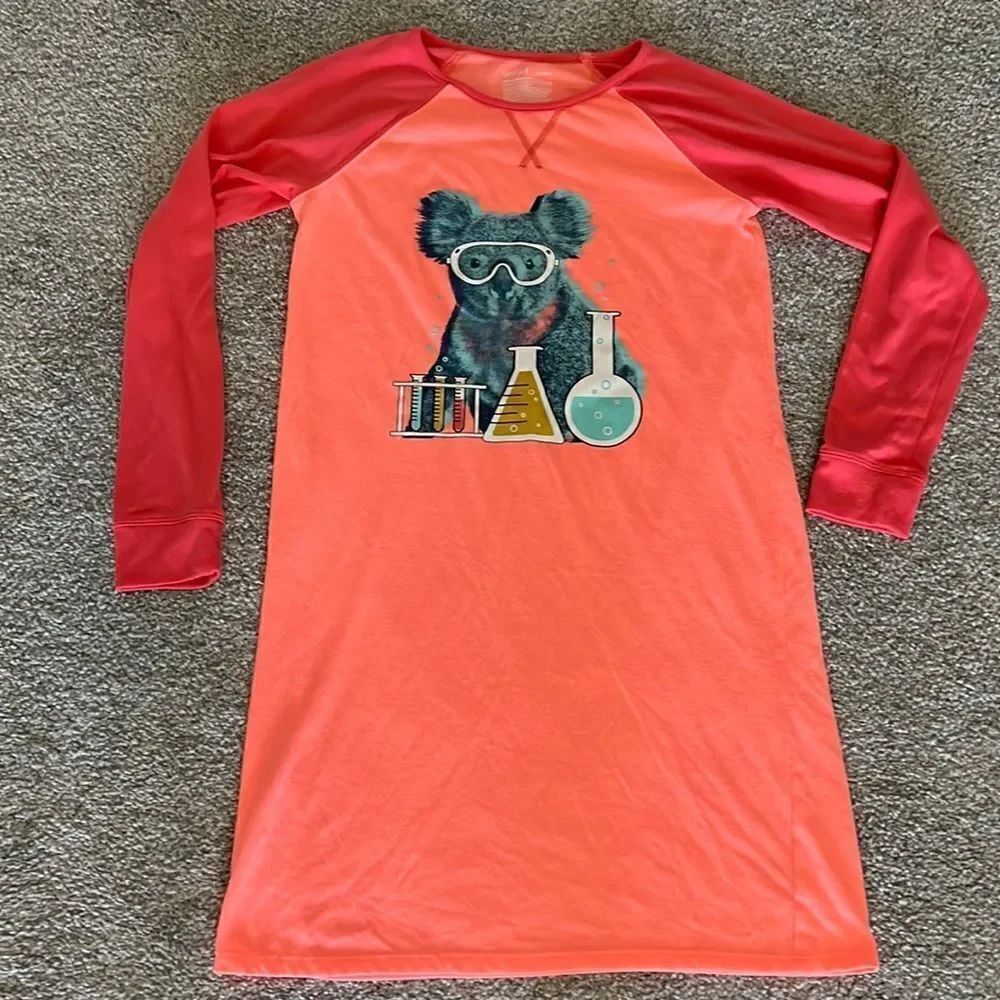 Wow! Just chill STEM scientist Australia koala chemist girls Sleep shirt L 10/12